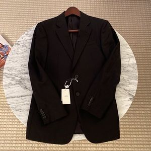 Armani Collezioni Blazer, Size 38R, WITH TAGS!